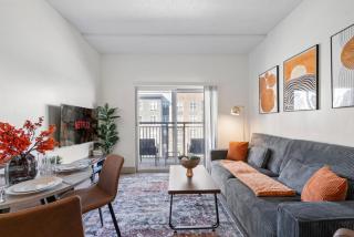 Urban Oasis - Balcony, Free Parking, Views, Gym - Charlotte - 5