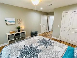 Modern Boho 2BR 2BA Home on Quiet Street - Nederland - 7