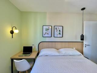 802 · JSmart novo, 2 suítes, Wi-Fi 600 mb, by CasaCris - 4