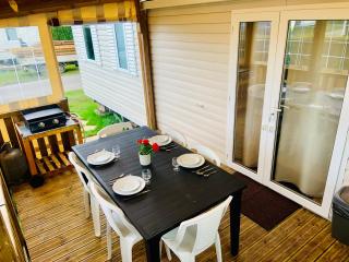 LA PALMYRE LES MATHES Mobil home 3ch TOUT CONFORT 128 Camping 4 étoiles LES CHARMETTES - 7