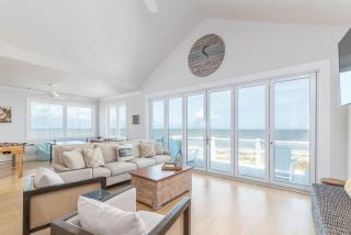 Seaside Serenity - Stunning Ocean Views & Private Paradise! - - 0
