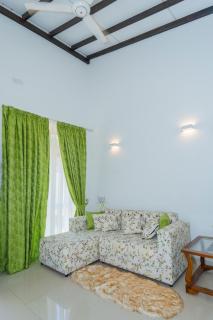 Green Retreat 2 Bedroom Hideout - Polgasowita - 3