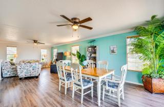 Waterfront Florida Escape with Deck and Private Dock! - Hernando Beach - 6
