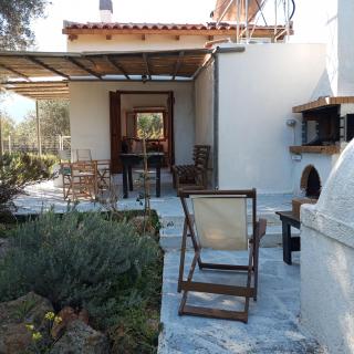 Cottage1Το μικρό σπίτι στο λιβαδι - 5