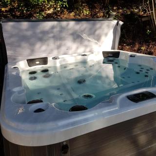 La Cabane Aixoise Piscine & Jacuzzi - Aix-en-Provence - 2