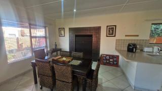 Sunset Walk Self Catering Guest House - Jeffreys Bay - 1