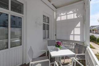 Villa Iduna Ferienwohnung No 3 - EG mit Balkon nach Süden - Binz - 5