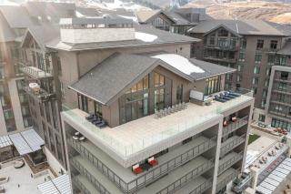 Luxury Corner Suite, Ski-in, out, Private Hot Tub - Park City - 0