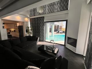 Dusk Till Dawn Villa by A&D Properties - Dhráfi - 2
