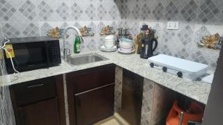 Nuria bnb - Cape Coast - 2