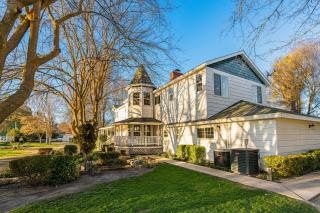 Victorian Manor In Paso Robles Wine Country Pool Hot Tub Firepit Tennis Court Sleeps 28 - Paso Robles - 5