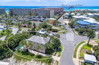 Luxury 3BR Gated Home - Infinity Pool, Walk to Private Beach - Vet-Owned! - Destin - 7