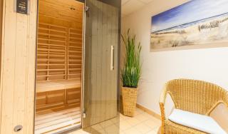 Kleine Brise mit Meerblick und Schwimmbad - 4