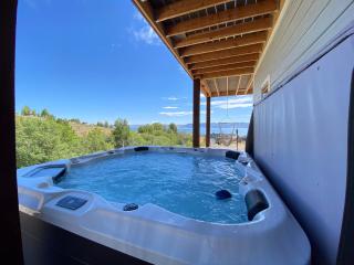 Lake House Hill, Private Hot Tub, Lake Views - Garden City - 2
