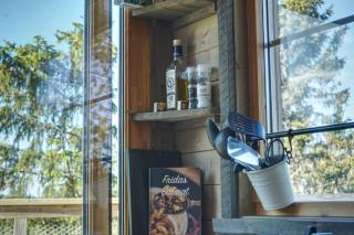 Faråsen Luxury Treetop Cabin - Sleep Among the Trees - 3