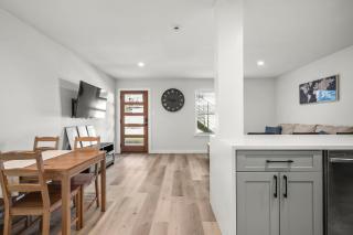 Chic & Stylish 1BR Retreat - Near Zilker Park - 1