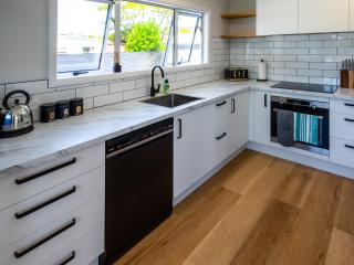 Tasman Haven - Motueka Holiday Home - 3