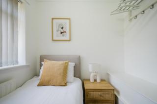 Cosy 3 bed home, near Etihad Stadium, fast WIFI - Manchester - 9