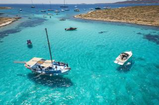 Captain Manolis - Greek Traditional Wooden Boat - Piso Livadi - 0