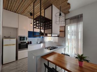 Superior Apartment Near Beach - 0