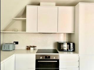 Wembley Stadium Area Maisonette, by Edens - Preston - 9