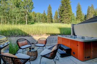 Cozy Modern Cabin W Hot Tub - Minutes To Ski Area - 6
