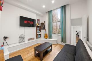 SG, Elegant Suite in Paddington Central London - London - 9