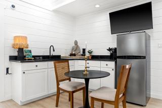 Ares Treehouse Romantic Hottub Fredericksburg EV - Fredericksburg - 2