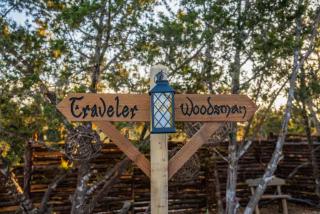 Traveler Hobbit House Hot Tub BBQ Wifi Fredericksburg - Fredericksburg - 2