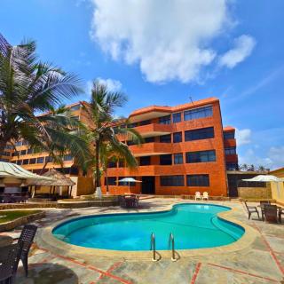 Tucacas, Frente al Mar, Vista 180 Grados, Piscina y Playa Privada - Tucacas - 4