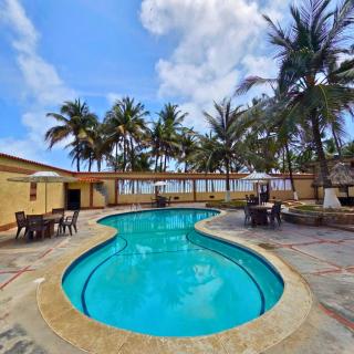 Tucacas, Frente al Mar, Vista 180 Grados, Piscina y Playa Privada - Tucacas - 1