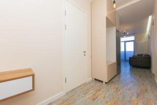 Cozy Modern Apartment - 5