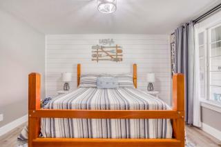 Heron Cove - Meredith Lodging - Otis - 4
