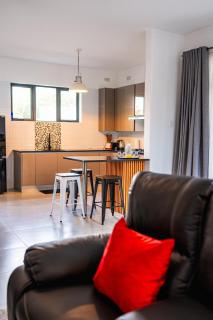Sea of Dreams Apartments - Victoria Falls - 9