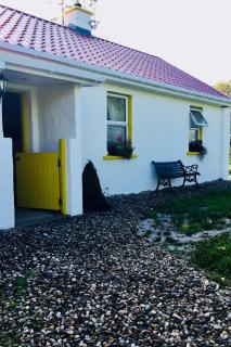 The Red Bridge Cottage - 7