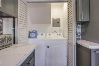 Steps to the Beach with Private Patio BBQ and Fire Pit - San Diego - 2