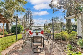 Otis Sunrise Villa - 2