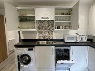 Newly built 2023 One bed bungalow with front and back gardens - Oxford - 7