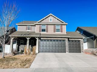 Spacious Family Getaway 20min to downtown sights - 5