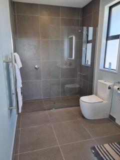 Modern house close to lake,golf club and beach - Woodend - 4