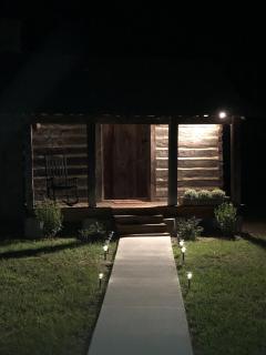 Rustic romantic log cabin near crater of diamonds - Washington - 5