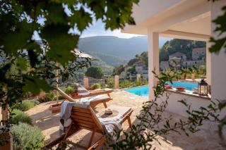 Family friendly house with a swimming pool Svirce, Hvar - 23989 - Svirče - 2