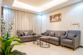 شقة فندقية غرفتين وصالة ومطبخ بموقع مميز - Riyad - 0