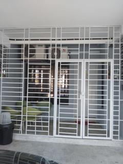 Afeena Homestay Bandar Tasik Kesuma - 0