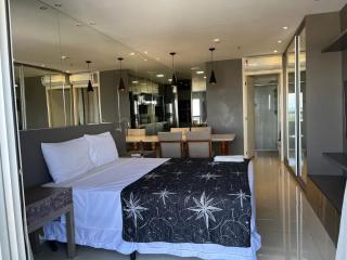 M&V Flats - Prédio Vision - 1,5 km Mané Garrincha - 500m Esplanada dos Ministérios - Vaga de garagem - Ar condicionado - Cama queen size - Piscina - Academia - 4