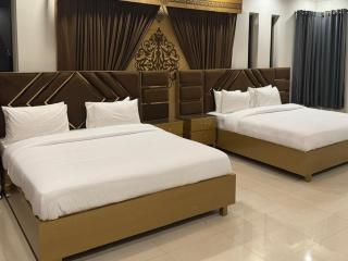 Comfort inn Luxury Living Guest House - Islamabad - 9
