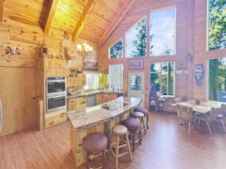 Modern Family Cabin with Deck, BBQ, Views and Playroom - Duck Creek Village - 7