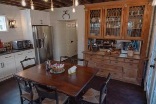 Luxury Historic Carriage House - Washington - 7