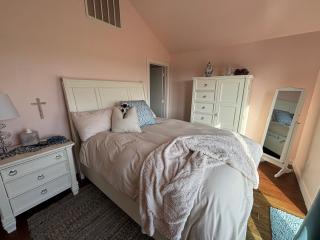 Skull Creek Ranch Cottage - Round Top - 3