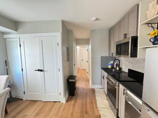 Cozy 2BR Updated Condo in DC - Washington - 4